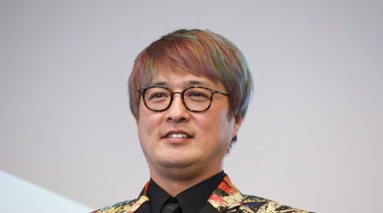 特定 ガオホワイトの中の人は誰 女性アクターで顔画像も Basement Picks