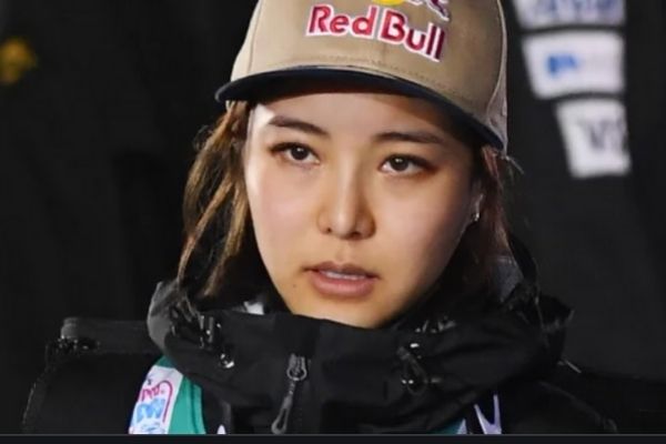 高梨沙羅のベンツの値段は2500万円 家族からは大反対をくらっていた Basement Picks