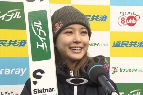 高梨沙羅のベンツの値段は2500万円 家族からは大反対をくらっていた Basement Picks