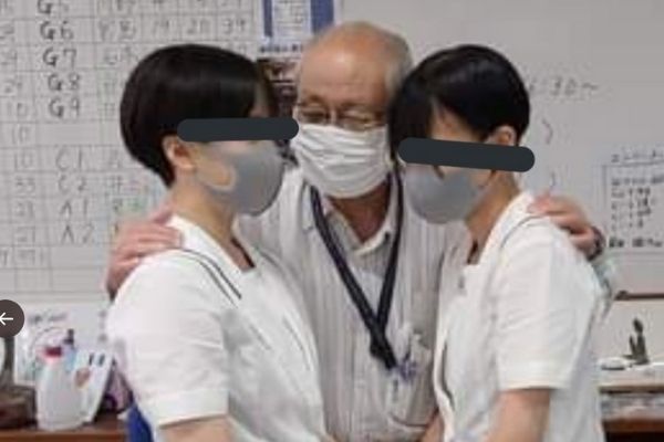 秀岳館校長と女子生徒